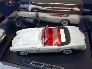 Revell Bmw 507 Touring Sport Cabrio 1/18 Master Piece Edition 8810 - With top 3