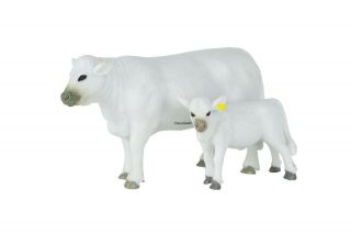 Big Country Farm Toys 1/20 Scale Charolais Cow & Calf