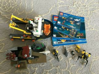 Lego City Deep Sea Exploration Vessel (60095) Sharks Cage Shipwreck Submarine