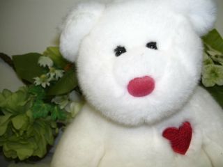 TY BEANIE TEDDY BEAR WHITE WITH RED HEART & RIBBON 1999 2
