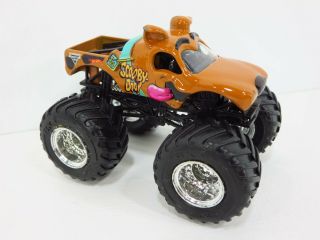 Hot Wheels Monster Jam Scooby - Doo Truck 1/64 Scale