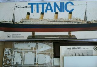 1976 Entex 8509 Titanic Ocean Liner - 1/350 Scale Model Kit - Open Box