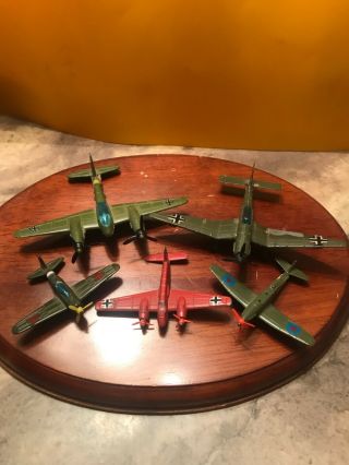 Playart Wwii Die - Cast Airplane (5) 1/148 Scale & 1/215 Grouping Incl Me - 410