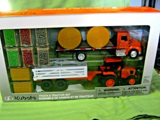 Kubota Truck & Tractor Set Ray Die - Cast Metal & Plastic 1/43 Scale Model