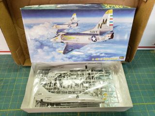 Hasegawa 1/48 A - 4e/f Skyhawk