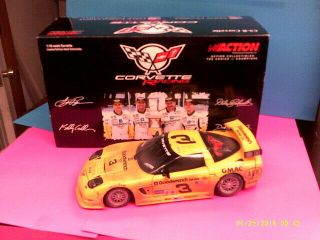 2001 1/18 3 Earnhardt.  Jr. ,  Pilgrim,  & Collins C5r Corvette Raced Vers Action