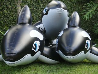 Inflatable 1994 Intex Large Black Whale 213cm Ride On Pool Toy