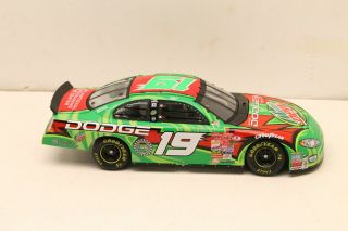 Casey Atwood 19 Dodge R/t Mountain Dew 2001 1:24 Scale Die - Cast Nascar Action