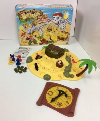Captain Bones Gold Action Game 2005 Spin Master Pirates Board Game