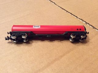 Graham Farish N Scale 100 Ton Tanker Bogie Texaco (red) 3701 train car. 2