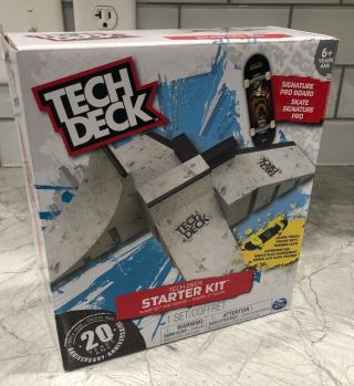 Spin Master Tech Deck Starter Kit Ramp Set & Finger Board -