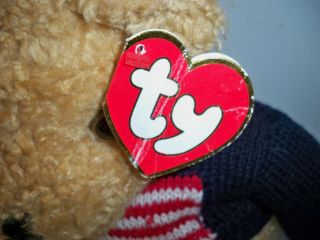 TY BEANIE BABY YEAR 1990  CURLY  BEAR WITH AMERICAN FLAG SWEATER 16  RETIRED 2