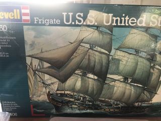 Revell Frigate Uss United States 1/150 Unbuild.