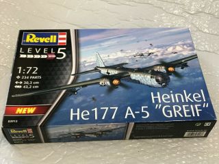 Revell 1/72 Heinkel He.  177 A - 5 " Greif ",  Contents.