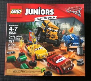 Lego Juniors Disney Cars 3 - 10744 Thunder Hollow Crazy 8 Race