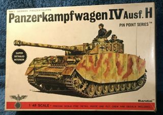 Bandai 1/48 German Panzerkampfwagen Iv Ausf.  H Tank W/4 Soldiers - Model 8270