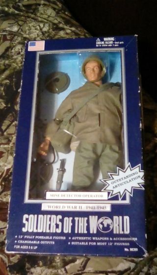 2001 Soldiers Of The World Ww2 Mine Detector Operator 12 " Fully Poseable Figure