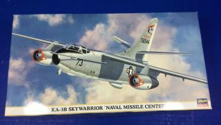 Hasegawa 1/72 A - 3b Skywarrior (k41) Parts