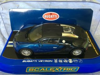 Scalextric 1:32 Slot Car - Bugatti Veyron