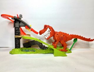 Hot Wheels T - Rex Takedown Mattel Playset Complete W/ Dinosaur