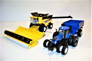 Holland Cr9.  90 4wd Combine,  T8.  435 Fwa Tractor,  J&m Grain Cart,  1/64