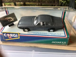 Corgi 1/36 Scale Diecast 94075 - Jaguar Xjs - Grey