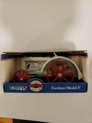 1990 Ertl " Fordson " Model " F " Die - Cast Tractor 872 (1:16 Scale) Box