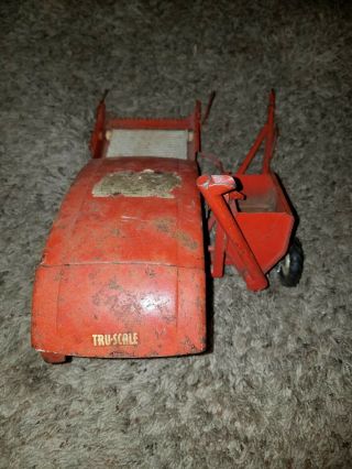 Vintage Tru Scale Pull Behind Combine.  1/16 Scale Diecast Usa Toy Farm