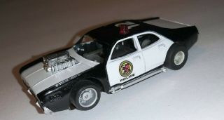 Tyco Dodge Satellite Police Car 12 Ho Scale Slot Car W\2 Neoprene Magnet Cubes