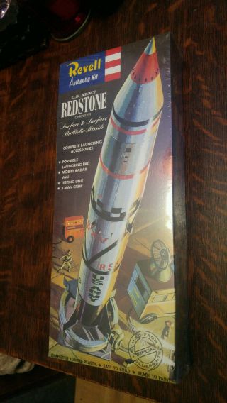 Vintage Revell Us Army Redstone Rocket Model Kit " 1995 " - 110 Scale Chysler