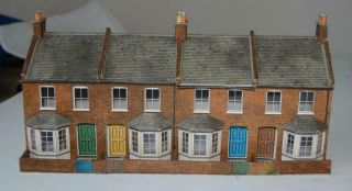 Nicely Built Card Building - Suit Hornby Oo - Row Of 4 Terraced Houses V