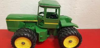 (1975) Ertl John Deere Model 597 4wd Toy Tractor
