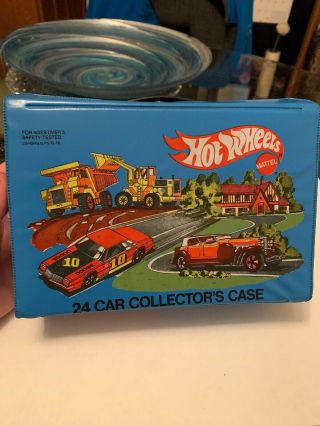 Mattel Rare Hot Wheels 1980 24 Car Collectors Case 8227