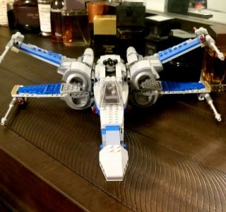 Lego Star Wars Resistance X - Wing Fighter 75149 No Minifigs