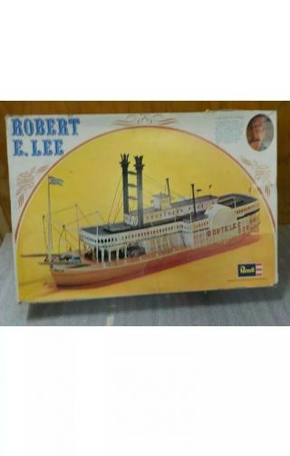 Revell Robert E Lee H323 1972 Side Wheeler Steamboat Ships (d1)