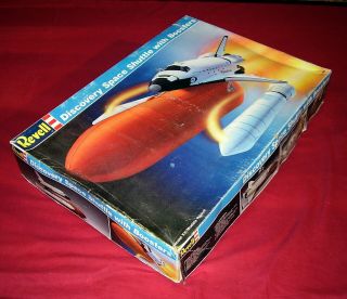 Revell DISCOVERY Space Shuttle w/ Boosters Model Kit Open Parts in Bag 3