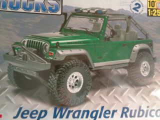 Revell Jeep Wrangler Rubicon 1/25 Plastic Model Kit 85 - 4053 - - Factory