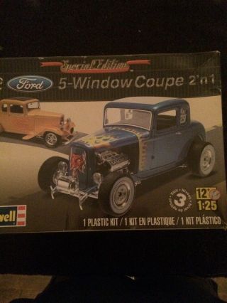 Revell Special Edition ‘32 Ford 5 - Window Coupe 2 N 