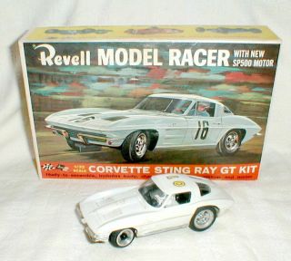 1963 Split Window Corvette Sting Ray By Revell Ackerman Front Chassis & Box