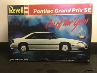 Revell 1/25 Pontiac Grand Price Se 2 In 1 Model Kit 7171 (complete)