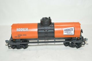 Ho Scale Life - Like Hooker Chemicals Tank Car Train W/ Kd 