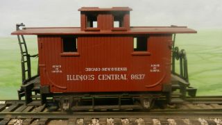 Ahm Pola Vintage 2 Rail O Scale Old Time Illinois Central Bobber Caboose,  Exc.