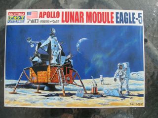 Aoshima 1/48 Apollo Lunar Module Eagle - 5 047491 - 2800