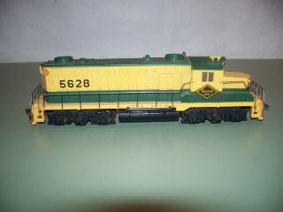 Ho Scale Mantua Tyco Reading Lines Powered Diesel Engine