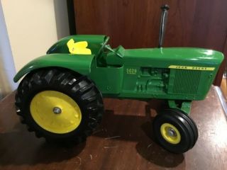John Deer 5020 Tractor Scale 1/16