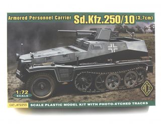 German Wwii Armored Personal Carrier Sd.  Kfz.  250/10 Ace 1:72 Scale Kit 72253