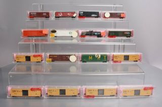 Assorted Roundhouse N Scale Freight Cars [16]/box