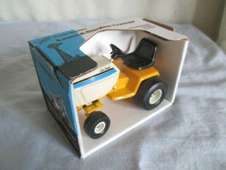 Scale Models Cub Cadet Lawn & Garden Tractor Farm Toy