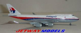 Used: 1:500 Starjets Malaysia Boeing B 747 - 400 9m - Mhl Model Airplane Sjmas029b