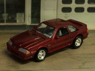 3rd Gen 1979 - 1993 Ford Mustang 5.  0 V - 8 Gt Fox Body 1/64 Scale Limited Edit V14